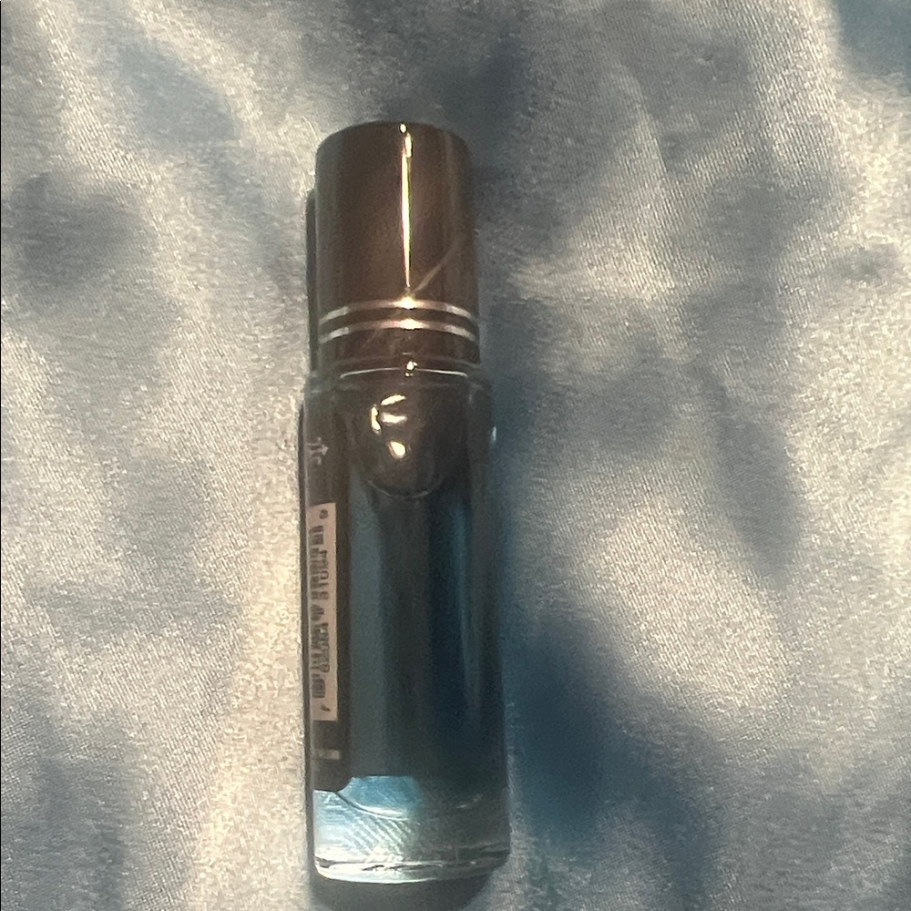 Have a scent fragrance oil for men, 12 ml rollerball. Smells like Valentino Uomo - Picture 3 of 3